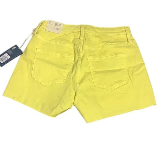 Universal Thread Raw Hem High-Rise Shortie Shorts, Lemon Yellow NWT - Picture 2 of 2